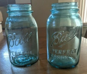 BALL PERFECT MASON JARS BLUE #14 # 6F 1QT NO LIDS - Picture 1 of 6