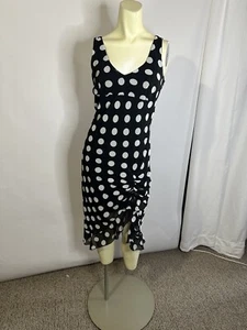 Asymmetrisches Kleid Fumblin Foe schwarz mit weißen Tupfen und Rüschensaum - Bild 1 von 12