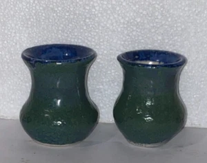 Art Pottery (2) Hand Thrown Green Vases, Candle holders, 2 3/4" x 2" - Bild 1 von 12