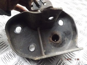 Ford Fiesta Rear Dead Axle Mounting 1.0 Petrol 2008-2017B - Picture 1 of 3