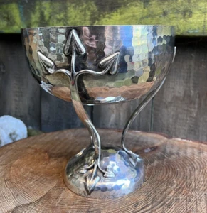 Antique Arts & Crafts fruit bowl centrepiece pedestal hand beaten silver plate - Picture 1 of 12