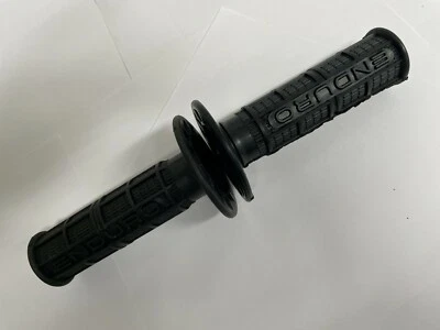  VINTAGE STYLE BLACK ENDURO GRIPS  KAWASAKI KX KDX KLX KD KE KM 7/8" NEW  - Image 1 of 4