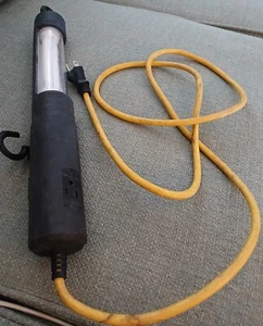 Bayco 915A Florescent Black Shop Light Lamp Pre Owned Works - Picture 1 of 1