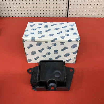 Soporte de motor delantero izquierdo DEA 2359 para Mercury Colony Park Foto 1 de 4