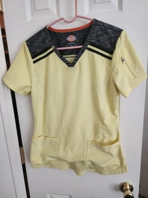 Blusa Médica Dickies Amarillo Pastel Foto 1 de 2