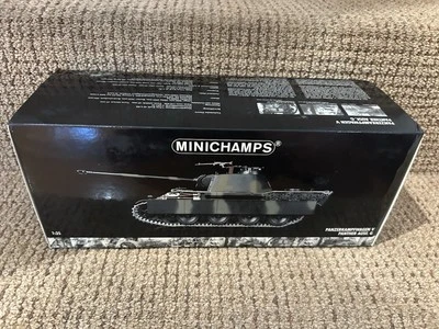 Minichamps 1:35 German Panther Ausf G, Berlin 1945 No. 3500190001 - Image 1 of 4