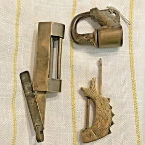 Juego de cerraduras chinas vintage peces antiguos, caja e interesante pestillo vintage - Imagen 1 de 9