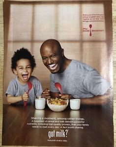 ¿Tienes leche 2013? TAYE DIGGS & SON WALKER - Anuncio de revista de página completa - Imagen 1 de 1