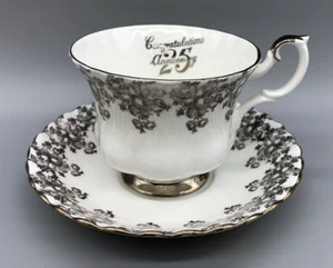 Vintage ROYAL ALBERT Porzellan 25. Hochzeitstag Silberrand Teetasse & Untertasse - Bild 1 von 9