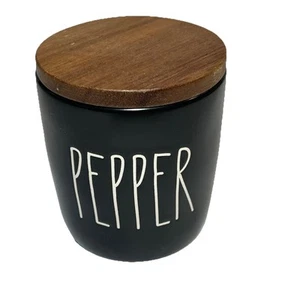 Rae Dunn Artisan Collection By Magenta Black Pepper Cellar Kitchen Spices - Imagen 1 de 9