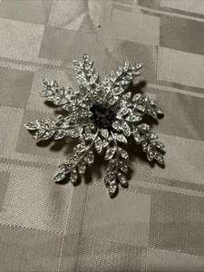 Sarah Coventry Abend Schneeflocke große rauchige Strass Brosche Anstecknadel 812 Vintage - Bild 1 von 11