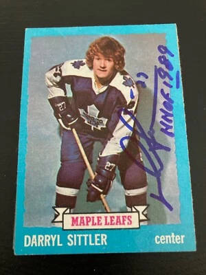 Tarjeta Topps Maple Leafs firmada por Darryl Sittler 1973-74 con inscripción HOF Foto 1 de 3
