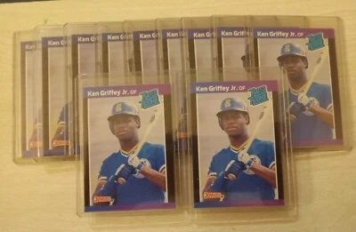 Tarjetas de novato Ken Griffey Jr y otras (más de 100 cartas más no en fotos) Foto 1 de 4