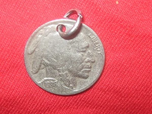AUTHENTIC OLD SOUTHWEST ANTIQUE 1936 BUFFALO NICKEL PENDANT COIN NECKLACE - Picture 1 of 2