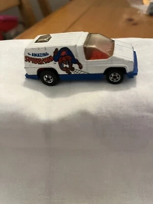 老式风火轮黑墙场景机器 -- 惊人的蜘蛛侠 -- 1: 64 — 第 1/4 张图片