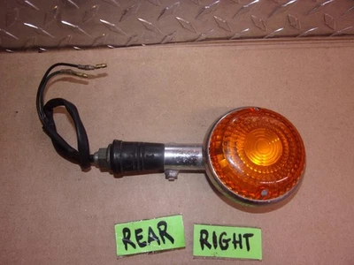 249 G YAMAHA VIRAGO XV 1100 1995 INTERMITENTE TRASERO DERECHO Foto 1 de 4