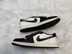 HF8828-100 Nike Air Jordan 1 Retro Low OG PSG Paris Saint-Germain Men's Size 11 - Picture 1 of 5