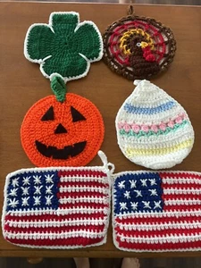 TOPFLAPPEN gehäkelt Handarbeit | Weihnachtszeit Herbst, 6 Teile - Bild 1 von 10