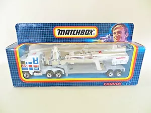 MATCHBOX CONVOY CY2 KENWORTH ROCKET TRANSPORTER' SILVER ROCKET. MIB/BOXED - Bild 1 von 7
