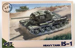 PST Heavy Tank IS-1 1:72 - Picture 1 of 3