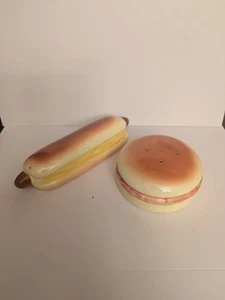 Salero y pimentero de cerámica para perros calientes y hamburguesas de colección - Imagen 1 de 9
