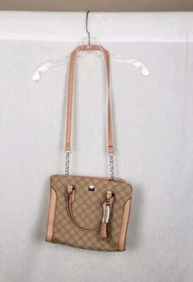 Bolsa de mão Nine West logotipo marrom acabamento bronzeado alça dupla alça de ombro - Imagem 1 de 4