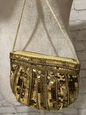 Bolso de noche Magid dorado con cuentas lentejuelas nuevo con etiquetas Foto 1 de 4