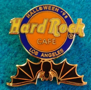 LOS ANGELES HALLOWEEN BLACK VAMPIRE BAT LOGO 1998 SERIES Hard Rock Cafe PIN - Picture 1 of 1