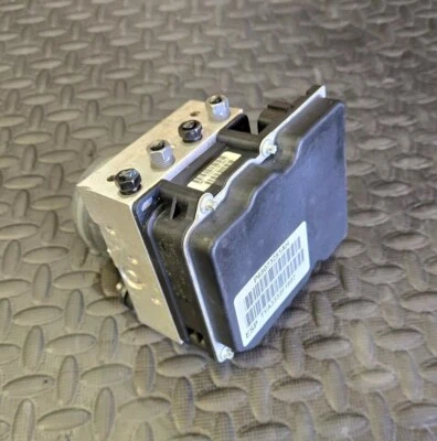 2012-2013 Fiat 500 OEM Factory Abs Pump Control Module P68073251AH - Image 1 of 4