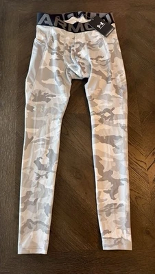 Men’s Under Armour Cold Gear Light Camo Compression Leggings. Mens Medium. NWT - Image 1 of 4
