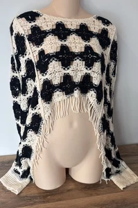 Different Poncho Cape Black Ivory Squares Dolman Sleeves Fringe Crop Fits S M L - Picture 1 of 9