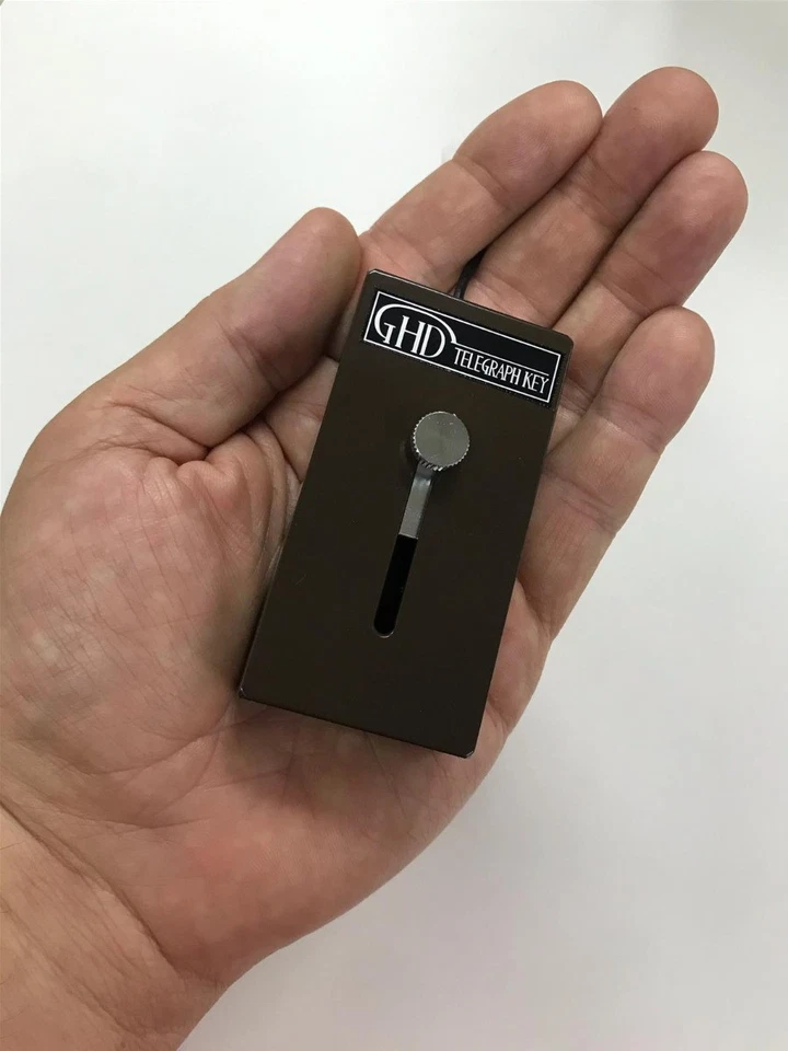 GHD GM702 Travel Paddle key - Image 1 of 1