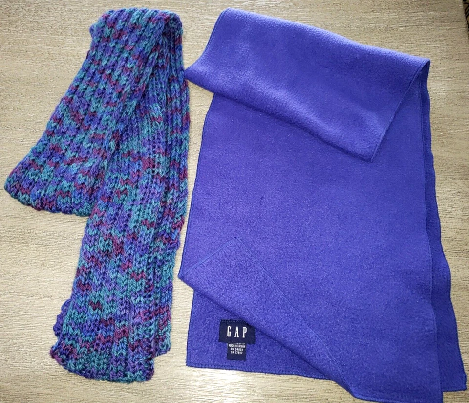 GAP Hombres Mujeres BUFANDA DE INVIERNO POLAR AZUL OSCURO 52 X 11.5 PUNTO MULTICOLOR LOTE DE 2 PIEZAS Foto 1 de 1