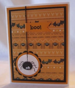 Tarjeta de Halloween hecha a mano Bug Eyed Spider ¡BOO!  Interior en blanco elige cuántos - Imagen 1 de 8