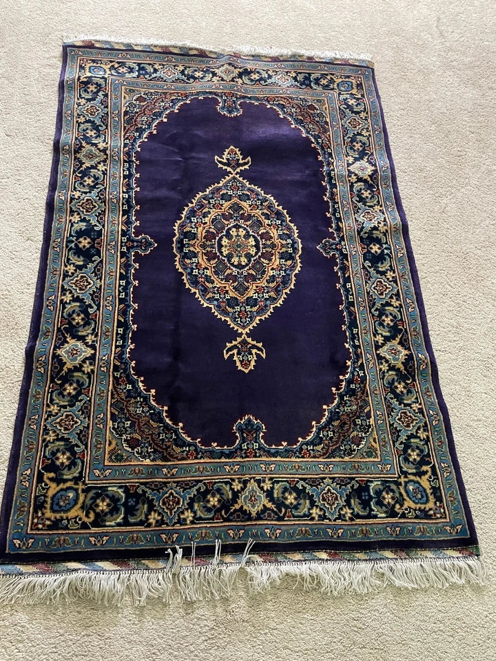  Elegante alfombra oriental de lana hecha a mano - Tamaño: 3’9.5”X5’2” (40”X62") Foto 1 de 1