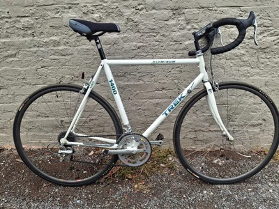 TREK 1400 MADE IN USA EASTON E9 ALUMINUM FRAME WITH 2X7 SHIMANO 105 UPRIGHT STEM - Image 1 of 4