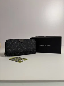 Neu mit Etikett Travelon RFID-Schutz schmale Reißverschluss Geldbörse mit Handschlaufe schwarz mit Design - Bild 1 von 11