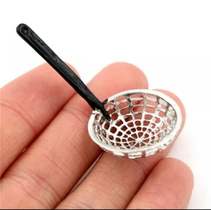 Miniature Dollshouse Accesseries Kitchen Utensils Cooking Strainer 1:12th Scale - Picture 1 of 6