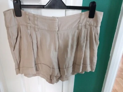 Ladies Size 14 Shorts - Image 1 of 4