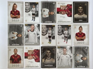 Panini DFB Frauen Team Set 2025 - Einzelkarten aussuchen Auswahl Wahl Pick - Bild 1 von 100