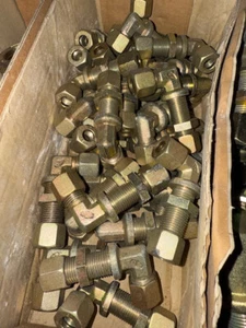 10L Bulkhead Elbow Hydraulic DIN 2353 Compression Fitting Adaptor EMB Ermeto Oil - Picture 1 of 2