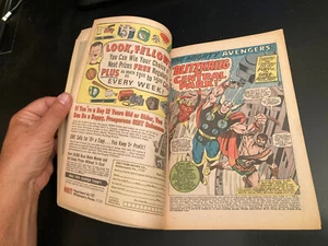 AVENGERS 45 ('67) ***Extreme Production Error—1st 16 & Last 16 Pgs Switched!!*** - Picture 1 of 12