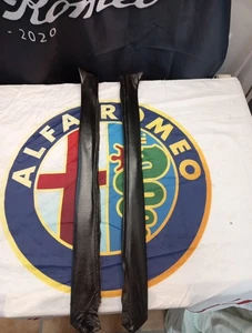 Molduras Interiores Pilar Parabrisas Alfa Romeo Gtv6 Y Alfetta Gtv - Imagen 1 de 6