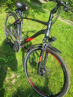 Zwei Super Fahrräder  Herren  und Damen Fahrrad.können Auch Einzeln kaufen - Bild 1 von 4