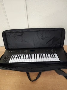 ROLAND S-10 Sampling Keyboard sampler synthesizer READ DESCRIPTION AR1 - Picture 1 of 2