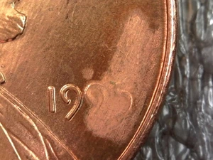 1995-P Lincoln Memorial Cent Penny Coin - Struck Through Grease Error Inv#E5162 - Picture 1 of 3