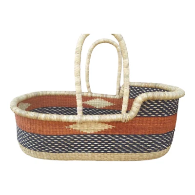 Cesta de bebê African Moses – Berço Bolga tecido à mão com vermelho e marinho - Imagem 1 de 3