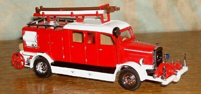 1938 MERCEDES KS15 FIRE TRUCK 1:43 MATCHBOX 1995 YESTERYEAR - Image 1 of 4