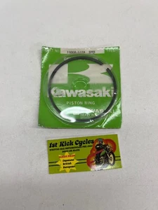 JUEGO DE ANILLOS DE PISTÓN NUEVO KAWASAKI KX500 KX 13008-1103 1988-2004 OEM STD - Imagen 1 de 3