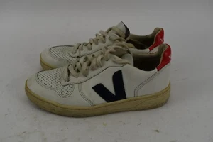 Size 9 Veja Womens Sneakers Leather Lace Up Low Top Casual Shoes - Picture 1 of 8